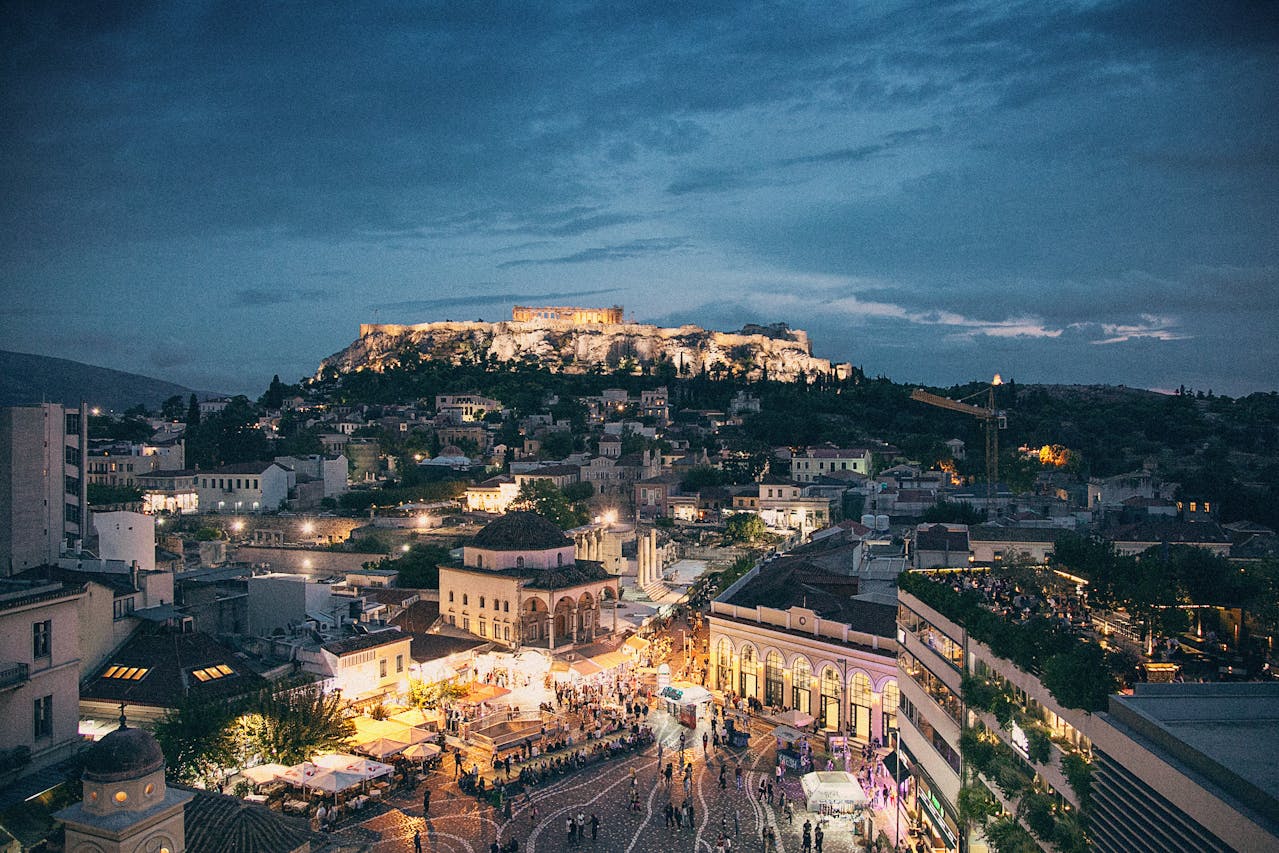 Exploring Greece: A Travel Guide for Arab Travelers